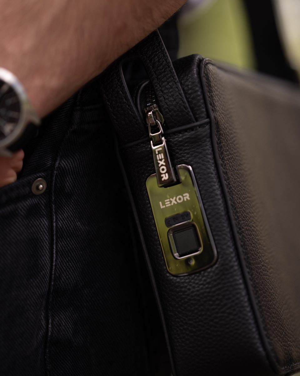 LEXOR bag styling shot